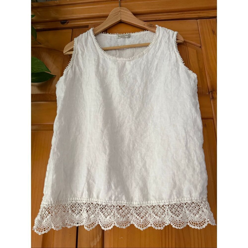 Laura Bianchi Made in Italy White Linen Lace Hem Sleeveless Top – Size L
